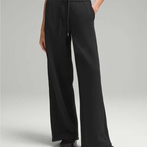 Lululemon Scuba Mid Rise Wide Leg Pant Full Length Black Size 6